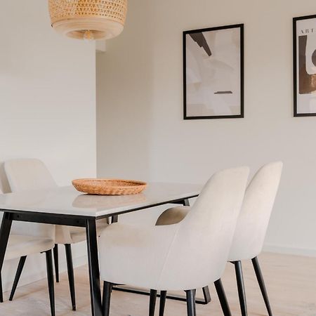 Modern & Bright Luxury London Apartment In Honor Oak Exterior photo
